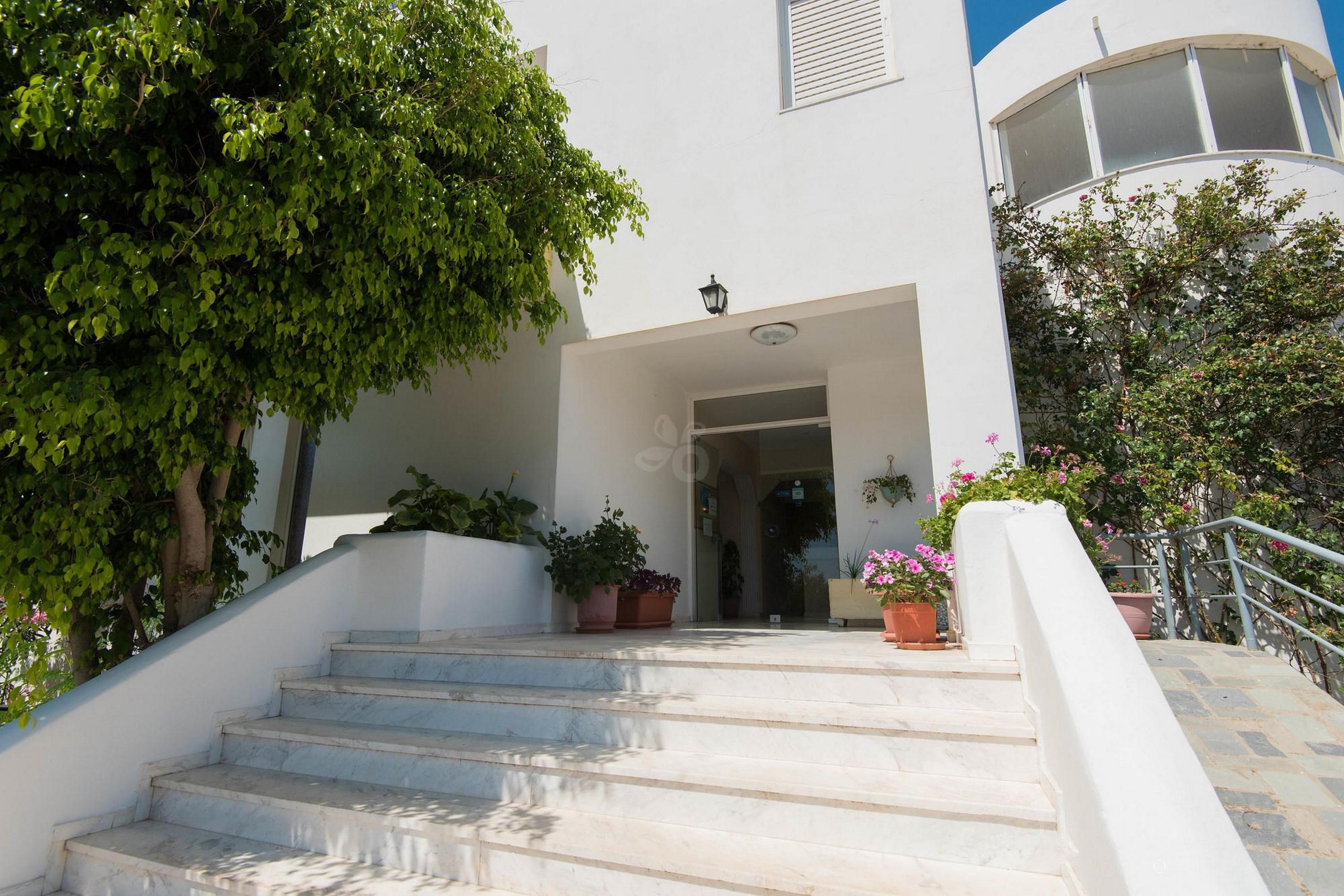 Leonidas Hotel & Studios Kos Exterior photo