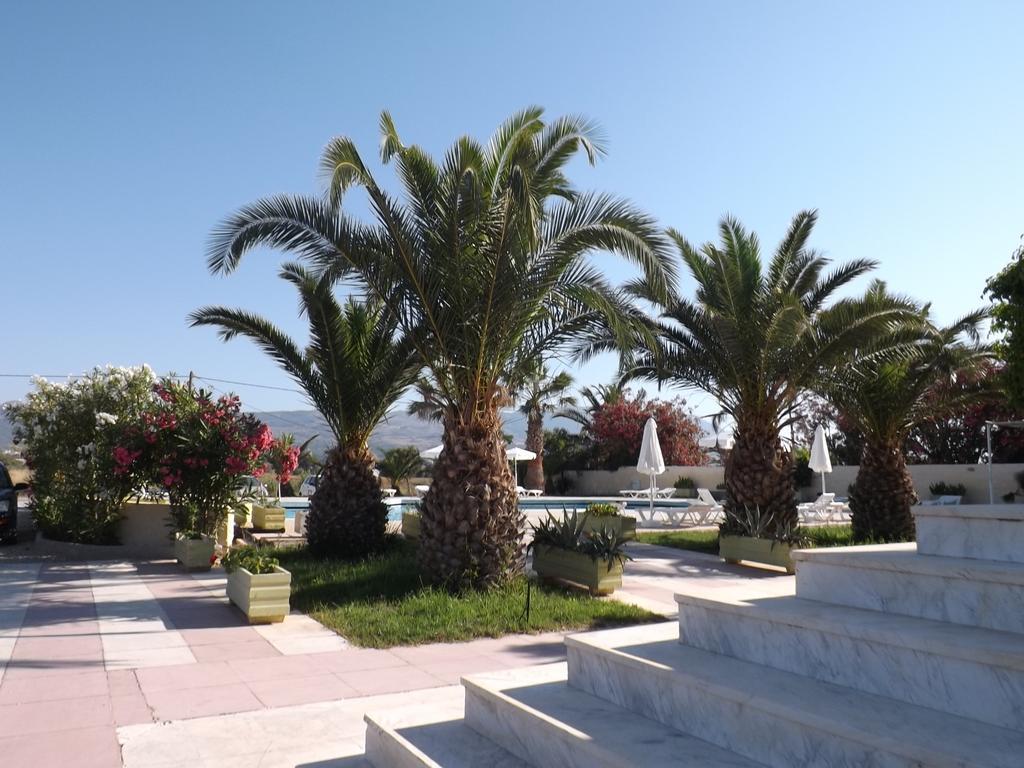 Leonidas Hotel & Studios Kos Exterior photo